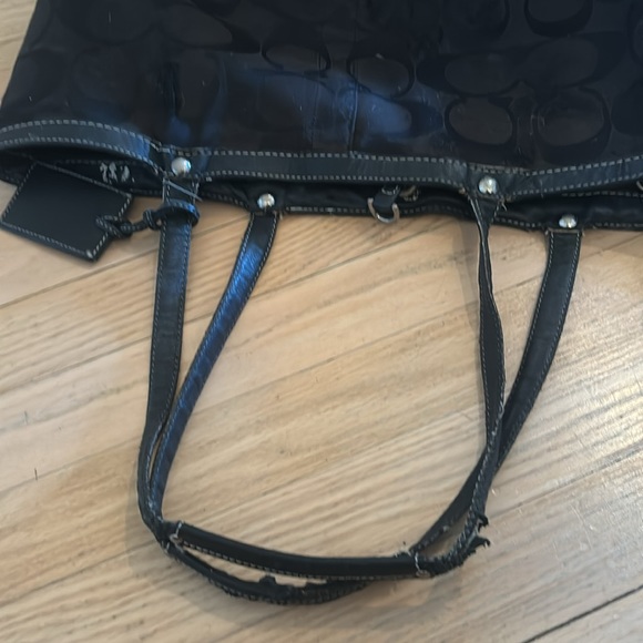 Loved Coach Tote Monogram Signature Stripe Big Shoulder Bag: Black Silver - Picture 14 of 16